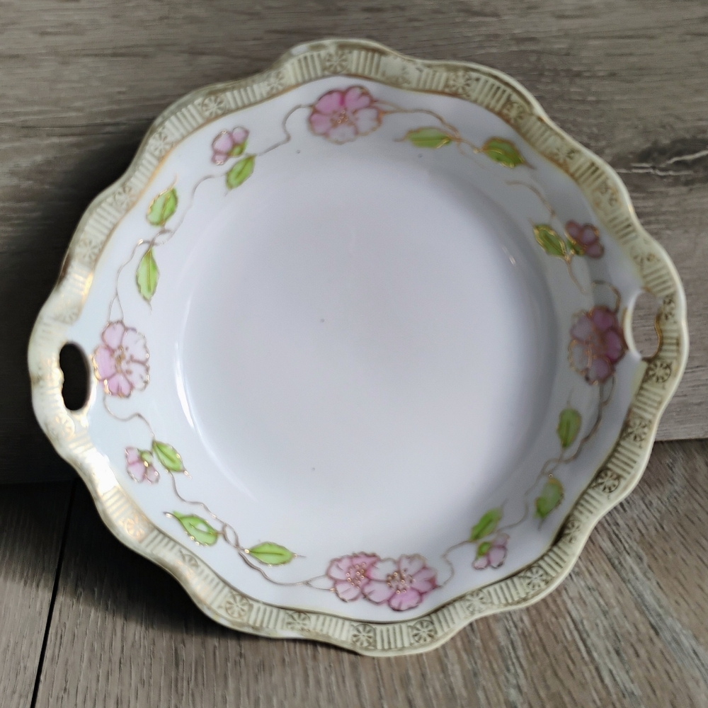 Antique Nippon Hand Painted Bowl Porcelain China Floral & Gold Accents 6" White